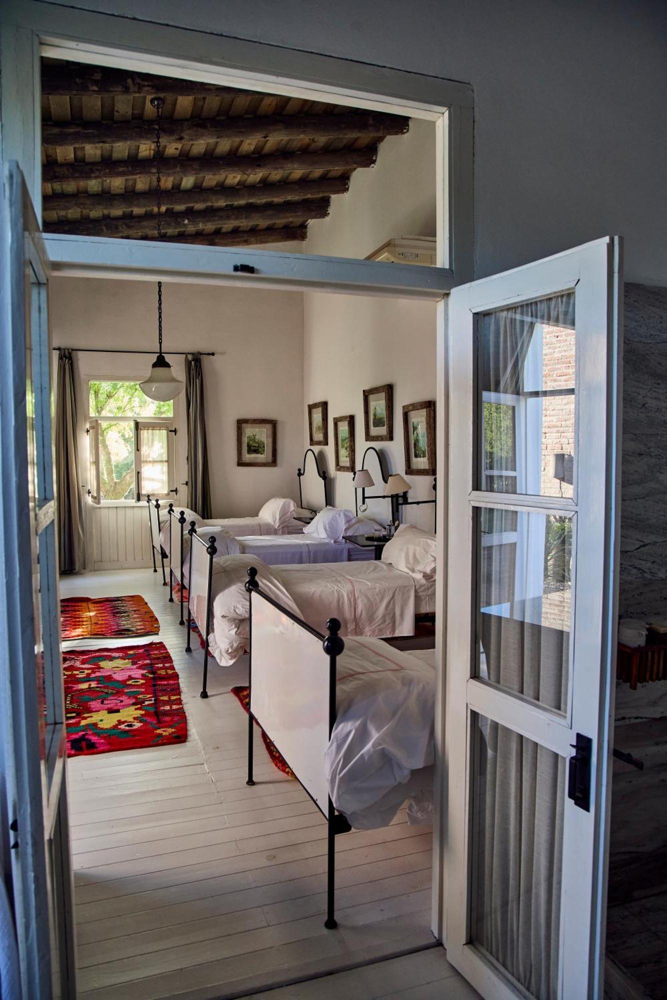 Casa Anna Bed & Breakfast Garzon Exterior photo